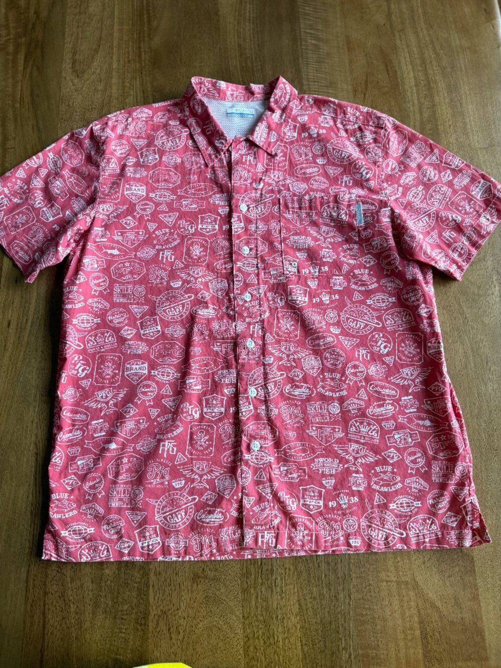 Columbia PFG Red/White pattern | M|